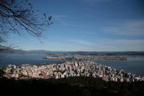 Santa Catarina registra
geada e temperaturas negativas na madrugada deste domingo - foto 2