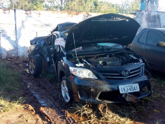 Mãe e filho sofrem acidente
ao desviar de cachorro na BR 287 entre Santiago e São Borja - foto 3