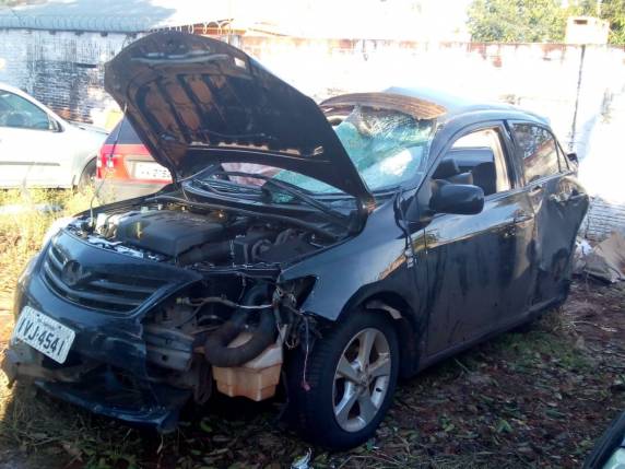 Mãe e filho sofrem acidente
ao desviar de cachorro na BR 287 entre Santiago e São Borja - foto 4