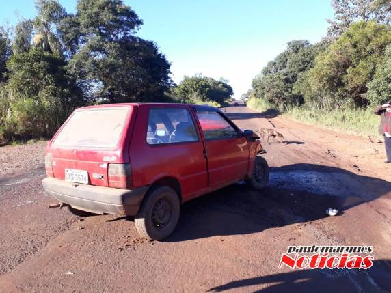 Colisão envolve automóvel e caminhão bitrem na RS 342 em Três de Maio - foto 7