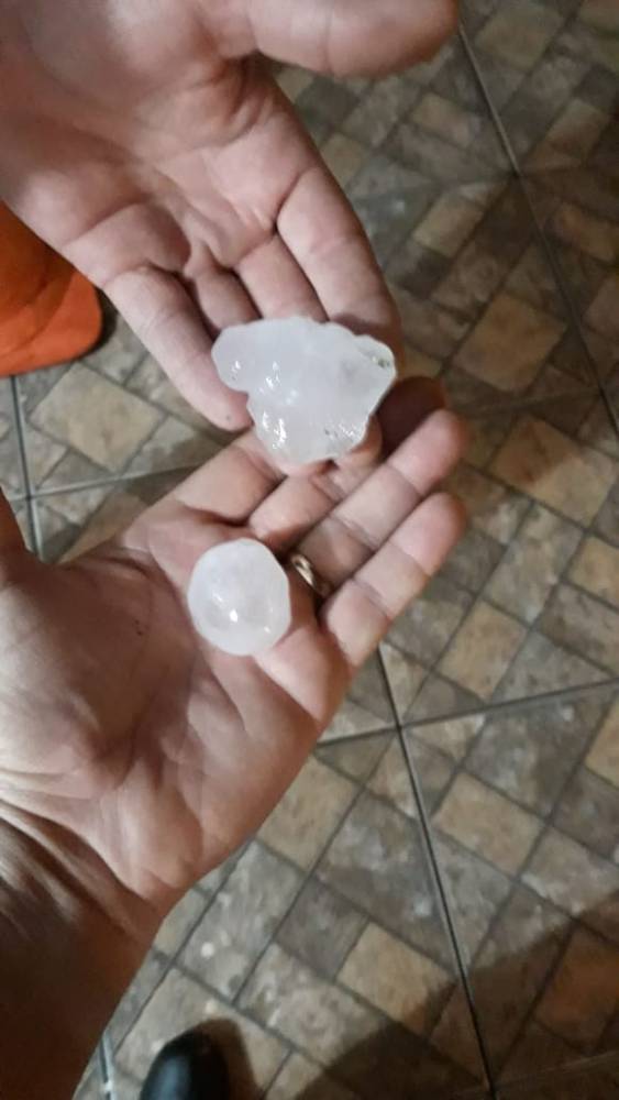 Granizo danifica casas na Região Noroeste do RS - foto 7