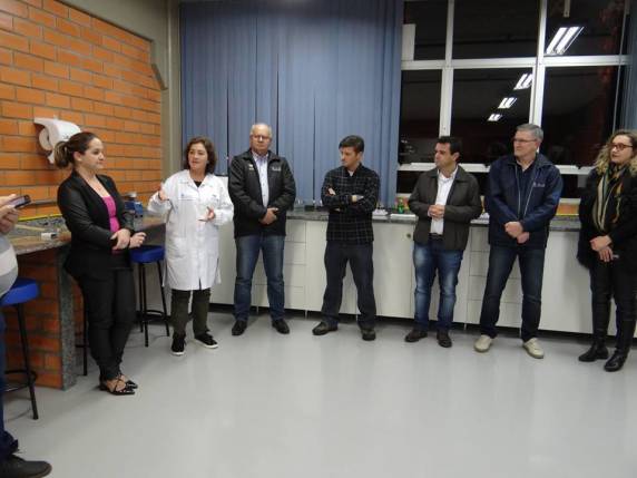FAHOR inaugura Laboratório de Microbiologia - foto 2