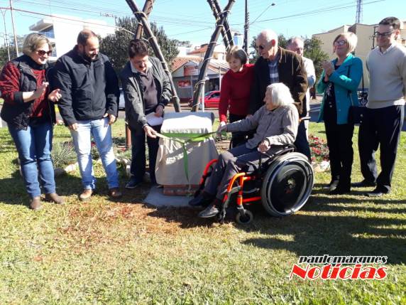 Inaugurada a pedra fundamental da Rótula Willy Beckert, no Centro de Três de Maio - foto 3