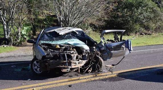 Acidente entre 3 veículos deixa uma pessoa morta na BR-386 - foto 3
