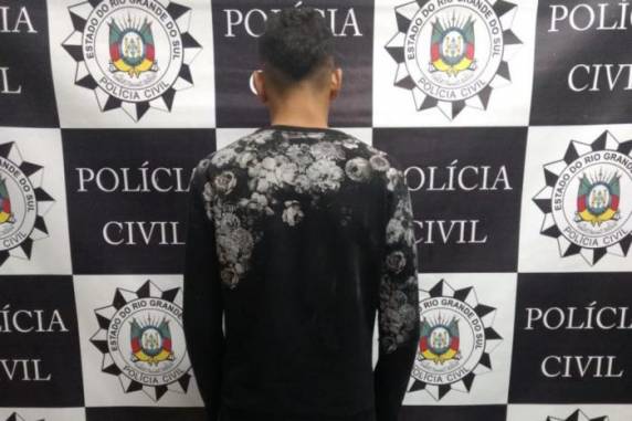 Em depoimento, homem confessou ter matado a garrafadas Thalia Costa, 32 anos