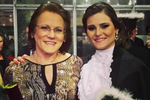 Vítimas de acidente na BR-290 eram avó, mãe e filha - foto 3