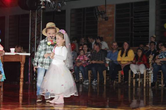 CRAS Bem Viver, EMEI Paraíso da Criança e ACPM da escola realizam Noite da Família - foto 3