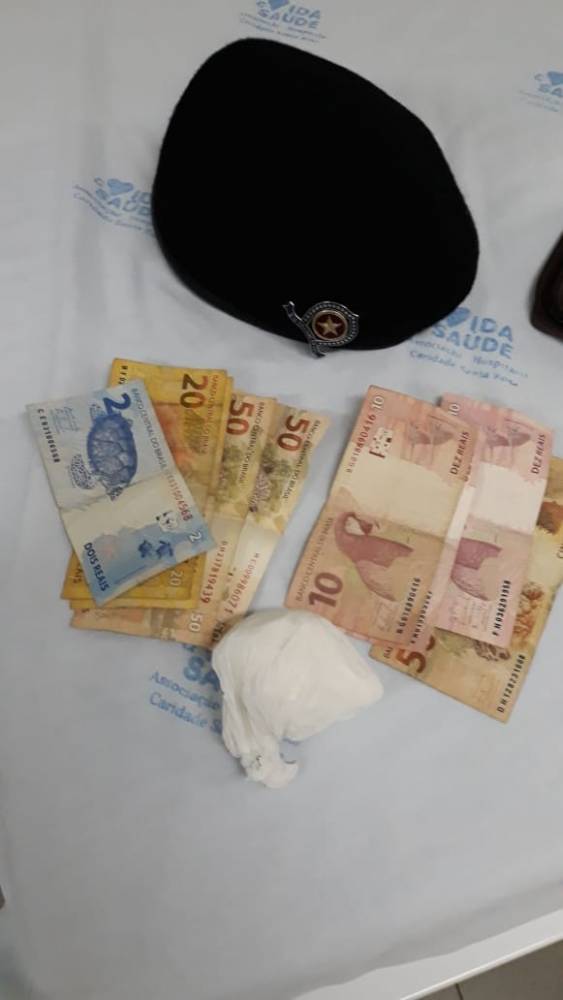 Brigada Militar prende dois homens por tráfico de drogas, em Santa Rosa - foto 5