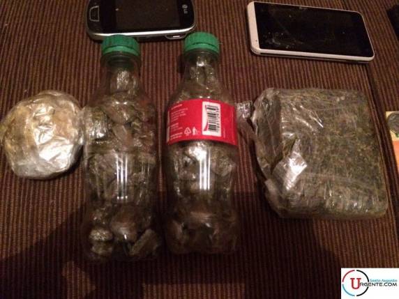 Jovem é 

preso com drogas em Inhacorá - foto 3