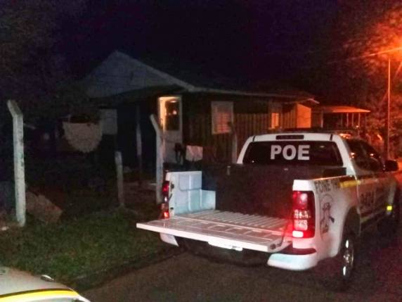 Foram apreendidas pedras de crack, maconha e cocaína
