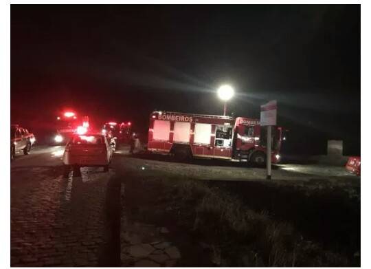 Mulher morre após veículo despencar de ponte da represa da Maestra, em Caxias - foto 2