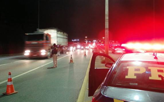 Fiscalização flagra 45 motoristas dirigindo sob efeito de álcool na BR 101 em Biguaçu - foto 5