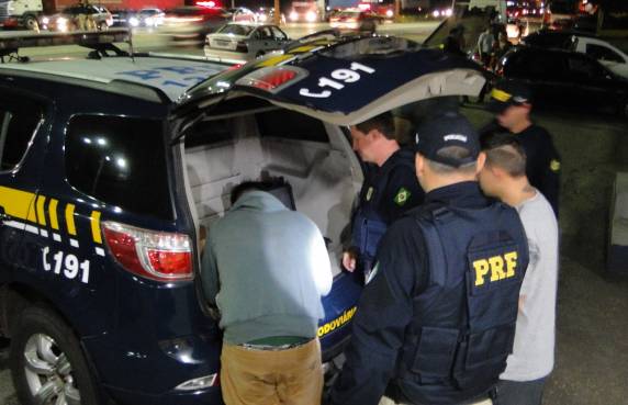 Fiscalização flagra 45 motoristas dirigindo sob efeito de álcool na BR 101 em Biguaçu - foto 7