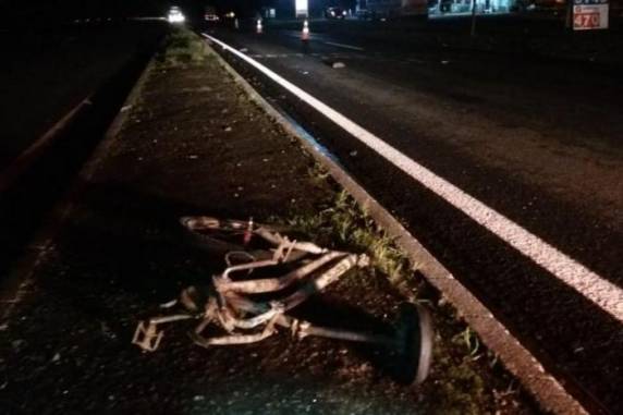 Mulher trafegava no sentido Porto Alegre-Interior quando foi 

atingida por um Ford Ka