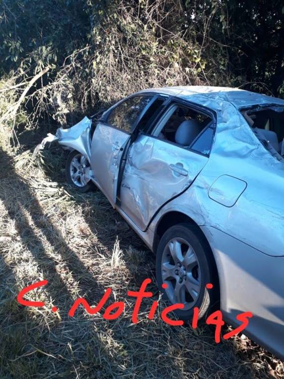Acidente envolve ambulância da Susepe que transportava detento e um automóvel na RS 342 - foto 3