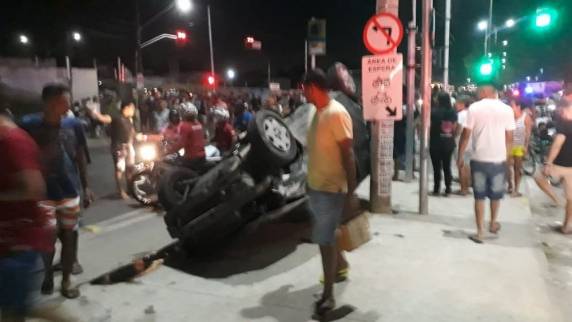 Homem que pilotava o veículo estava 

embriagado, segundo a Autarquia Municipal de Trânsito