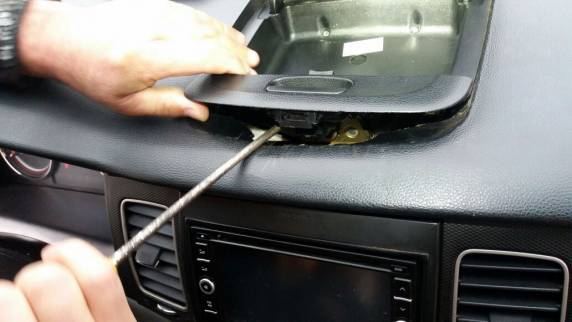 Mais de 60 quilos de cocaína é
descoberta em painel de SUV importada e homem é preso na BR 101 em Itapema - foto 4