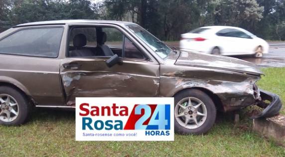 Colisão
envolve dois veículos na RS 344 em santa Rosa - foto 2
