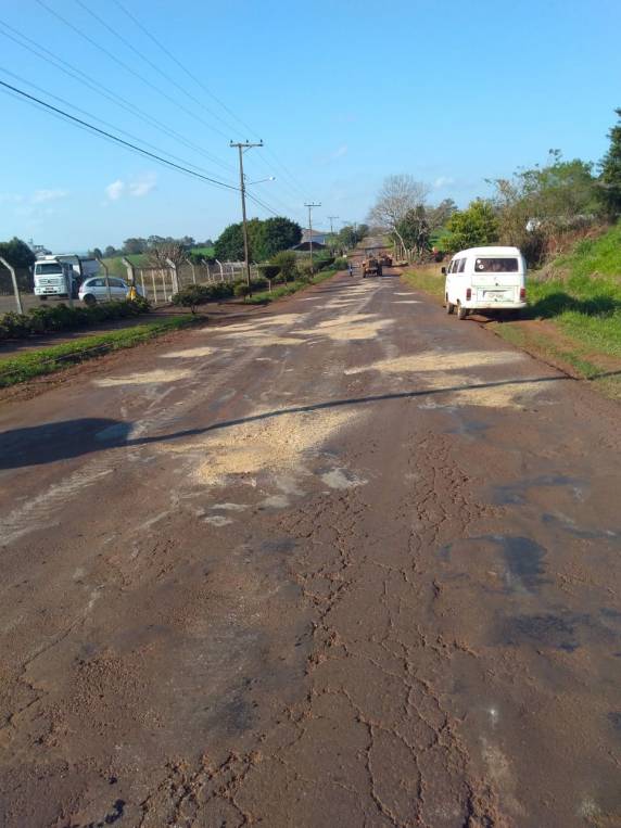 Secretaria de Obras conclui operação tapa buracos da semana - foto 3