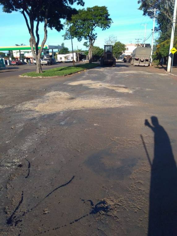 Secretaria de Obras conclui operação tapa buracos da semana - foto 2