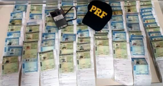 Fiscalização de combate à embriaguez flagra quase 90 motoristas em SC - foto 7