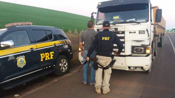 Motorista foi abordado 

em frente a unidade operacional da PRF, na BR-386