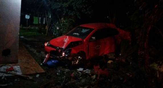 e acordo com a Brigada Militar, o criminoso levou uma quantidade em dinheiro, documentos pessoais e o carro da 

vítima