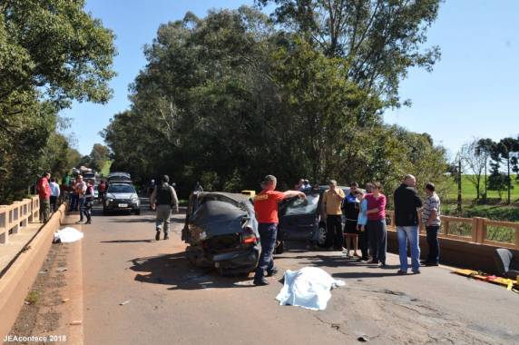 Acidente
em ponte deixa três mortos e três feridos na RS-223 - foto 5