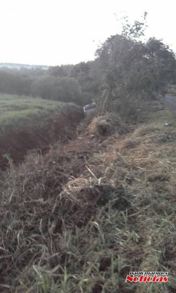 Internauta flagra veículo após capotagem na RS 342 em Independência - foto 4