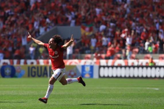 Com 

gol de Camilo aos 50 minutos do segundo tempo, time de Odair Hellmann tem melhor campanha da história dos pontos corridos