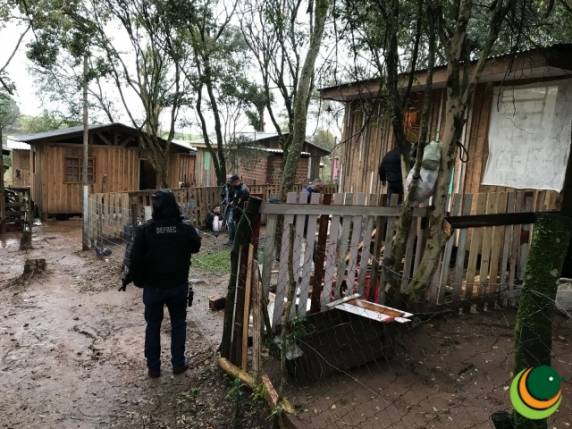 DEFREC estoura boca de fumo em Passo
Fundo - foto 3