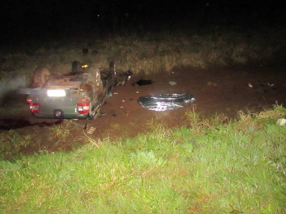 Acidente aconteceu na BR-386 por volta das 3h. Motorista teria perdido o controle do carro