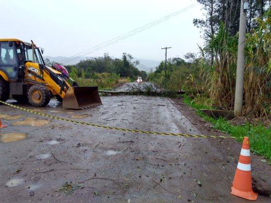 Temporal provoca estragos e desaloja famílias na região do Vale do Taquari - foto 3