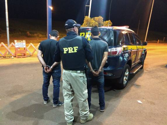 PRF prende três pessoas e recupera veículos em Seberi - foto 3