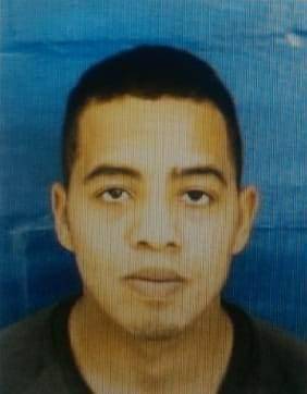 Detentos serram grade de cela e fogem do presídio de Carazinho - foto 3