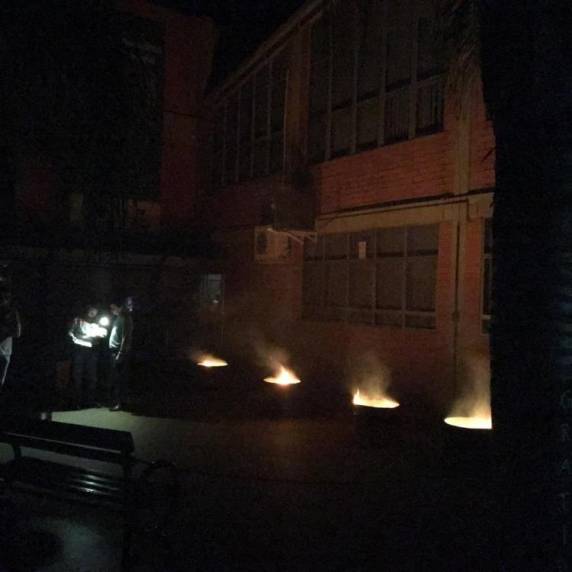 CIPA, Bombeiros e Estudantes de Pós-graduação em Engenharia de
Segurança do Trabalho executam simulação de incêndio na F - foto 3