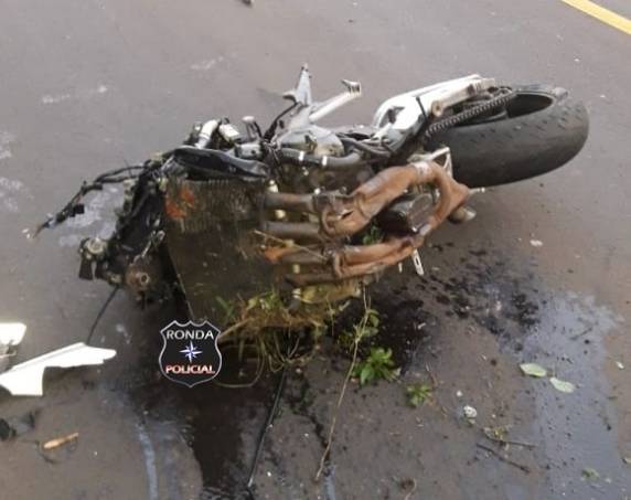 Jovem morre em grave acidente de moto na SC-283 - foto 4