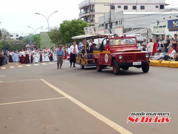 Desfile comemora o Dia do Gaúcho em Três de Maio - foto 3