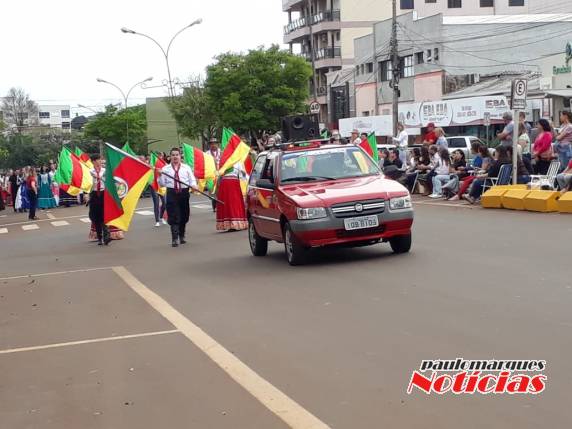 Desfile comemora o Dia do Gaúcho em Três de Maio - foto 9