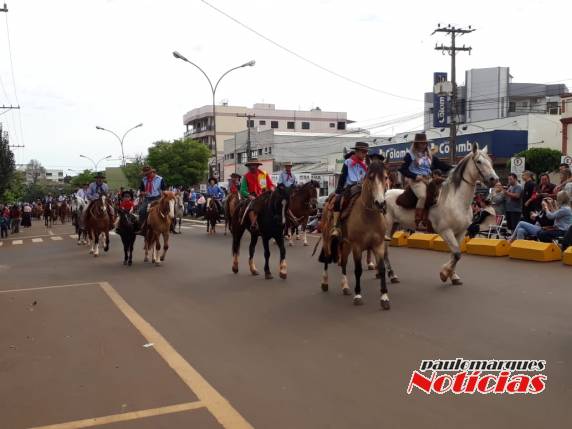 Desfile comemora o Dia do Gaúcho em Três de Maio - foto 10