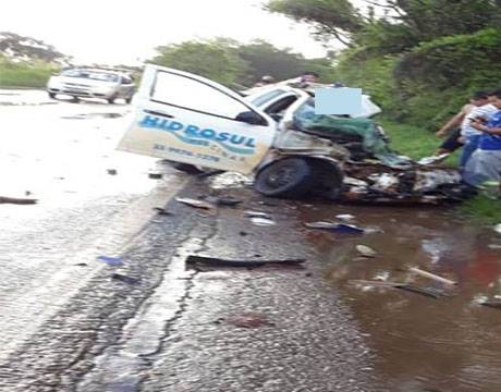 Colisão frontal
envolve caminhonete e carreta na RS 210 entre Boa Vista do Buricá e São Martinho - foto 5