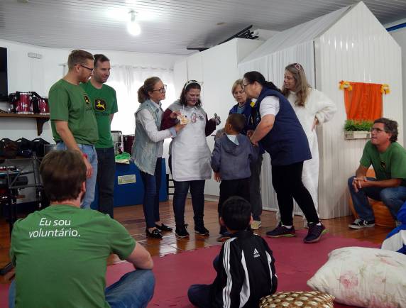 Apae de Três de Maio recebe ação social do Programa de Desenvolvimento de Lideranças
da John Deere - foto 6