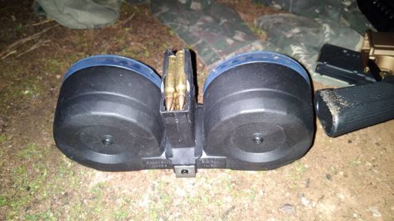 Polícia encontra armas, carros roubados e drogas com
quadrilha em Caçapava do Sul - foto 2