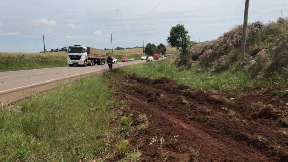 Colisão deixa três mortos na RS 324 em Passo
Fundo - foto 4