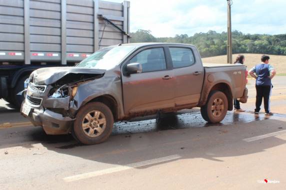 Grave acidente na Perimetral de Tapejara deixa vítima fatal e mais duas pessoas feridas - foto 8