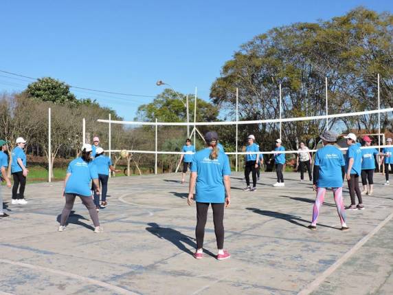 Grupo de idosos é pioneiro com jogo de câmbio na cidade - foto 3