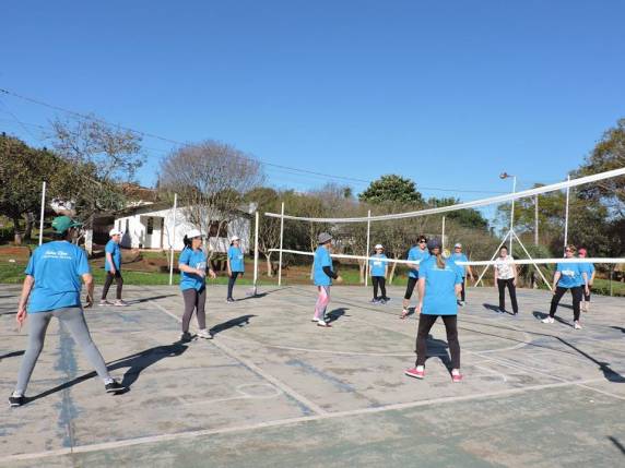 Grupo de idosos é pioneiro com jogo de câmbio na cidade - foto 4