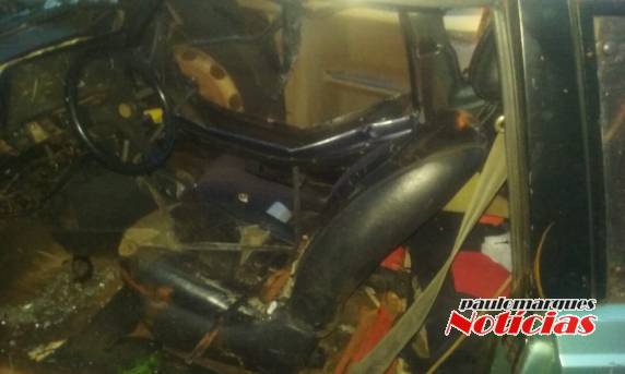 Colisão entre caminhoneta e caminhão deixa um homem ferido na RS 344 em
Giruá - foto 5