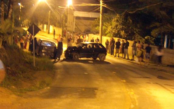 Menor provoca acidente com 4 vítimas
graves em Guabiruba - foto 2