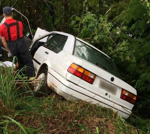 Ele estava sozinho no veículo. Acidente ocorreu em Quilombo na manhã deste domingo
